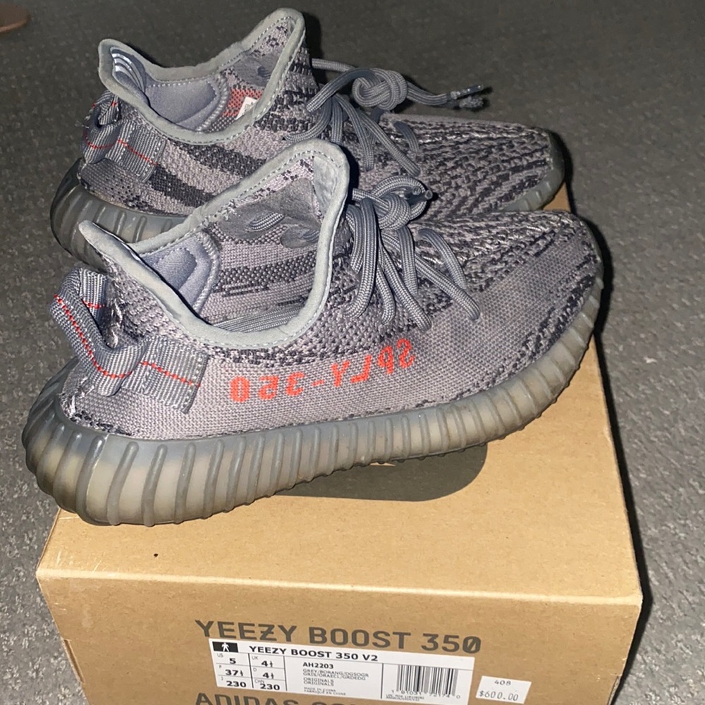 Yeezy Boost 350 V2 "Beluga 2.0"